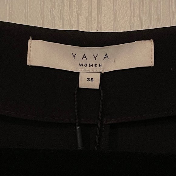 YAYA tunic style black loose fit dress - Picture 4 of 5